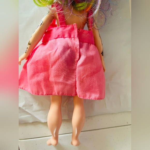 Rainbow HighRainbow High Rainbow Surprise 14-inch doll – Rainbow Dream D… - Picture 6 of 8